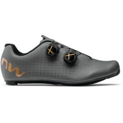 NORTHWAVE REVOLUTION 3 Road Shoes Grey/Gold 2023