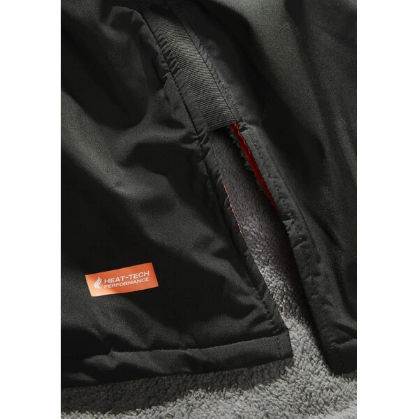 ZONE3 OVERSIZED POLAR FLEECE Robe Black/Orange - Image 8